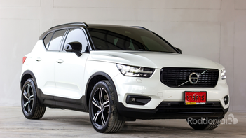 รูปรถยนต์ Volvo XC40 2019