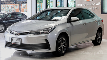 รูปรถยนต์ Toyota Corolla 2018