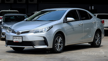 รูปรถยนต์ Toyota Corolla 2018