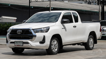 รูปรถยนต์ Toyota Hilux Revo 2021