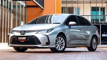 รูปรถยนต์ Toyota Corolla 2021