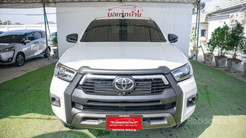 รูปรถยนต์ Toyota Hilux Revo 2024