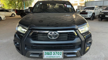 รูปรถยนต์ Toyota Hilux Revo 2024