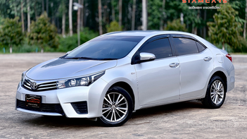 รูปรถยนต์ Toyota Corolla 2016