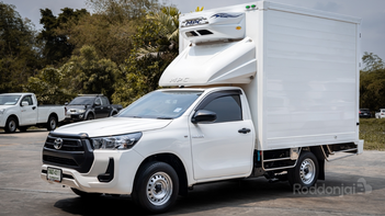 รูปรถยนต์ Toyota Hilux Revo 2024
