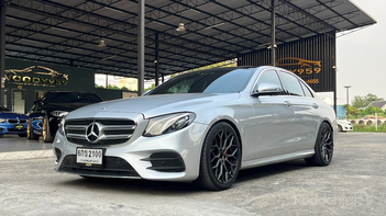 รูปรถยนต์ Mercedes-Benz E220d 2016