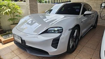 รูปรถยนต์ Porsche Taycan-EV 2020