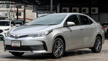 รูปรถยนต์ Toyota Corolla 2018