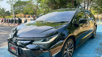 รูปรถยนต์ Toyota Corolla 2023