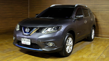 รูปรถยนต์ Nissan X-Trail 2016