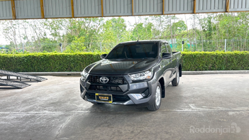 รูปรถยนต์ Toyota Hilux Revo 2024