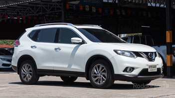 รูปรถยนต์ Nissan X-Trail 2015