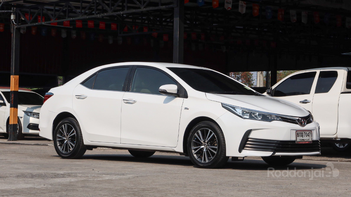รูปรถยนต์ Toyota Corolla 2017