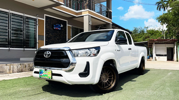 รูปรถยนต์ Toyota Hilux Revo 2020