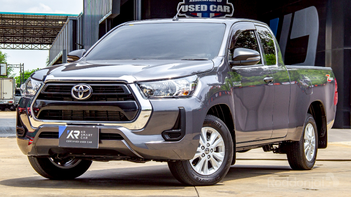 รูปรถยนต์ Toyota Hilux Revo 2024