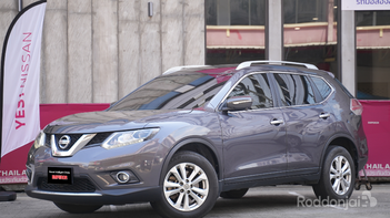 รูปรถยนต์ Nissan X-Trail 2015