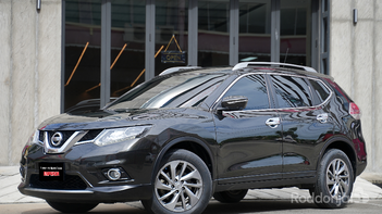 รูปรถยนต์ Nissan X-Trail 2015
