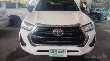 รูปรถยนต์ Toyota Hilux Revo 2021