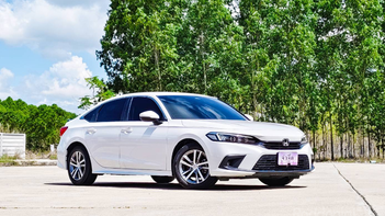 รูปรถยนต์ Honda Civic 2023