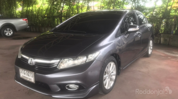 รูปรถยนต์ Honda Civic 2013