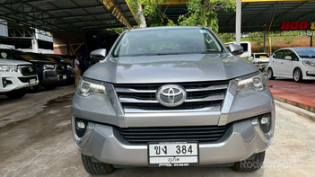 รูปรถยนต์ Toyota Fortuner 2019