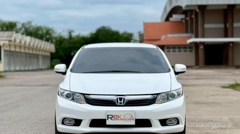 รูปรถยนต์ Honda Civic 2013